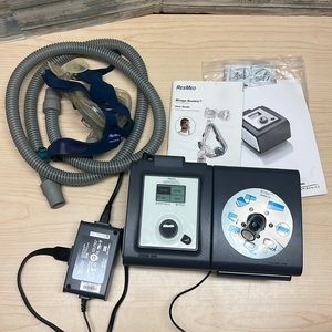 Philips Respironics 691.5 hours Bipap auto bi-flex manual and memory card